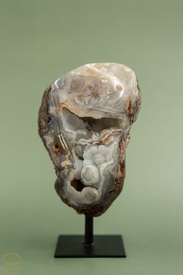 Chalcedoon op standaard  - 450 gram