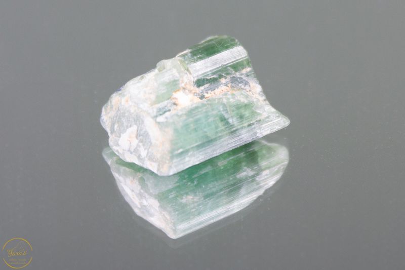 Groene toermalijn ruw 5,5 gram