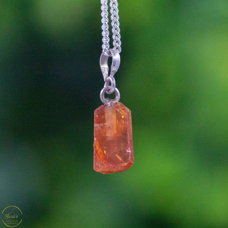 Hessoniet Granaat hanger zilver - 1.06 gram