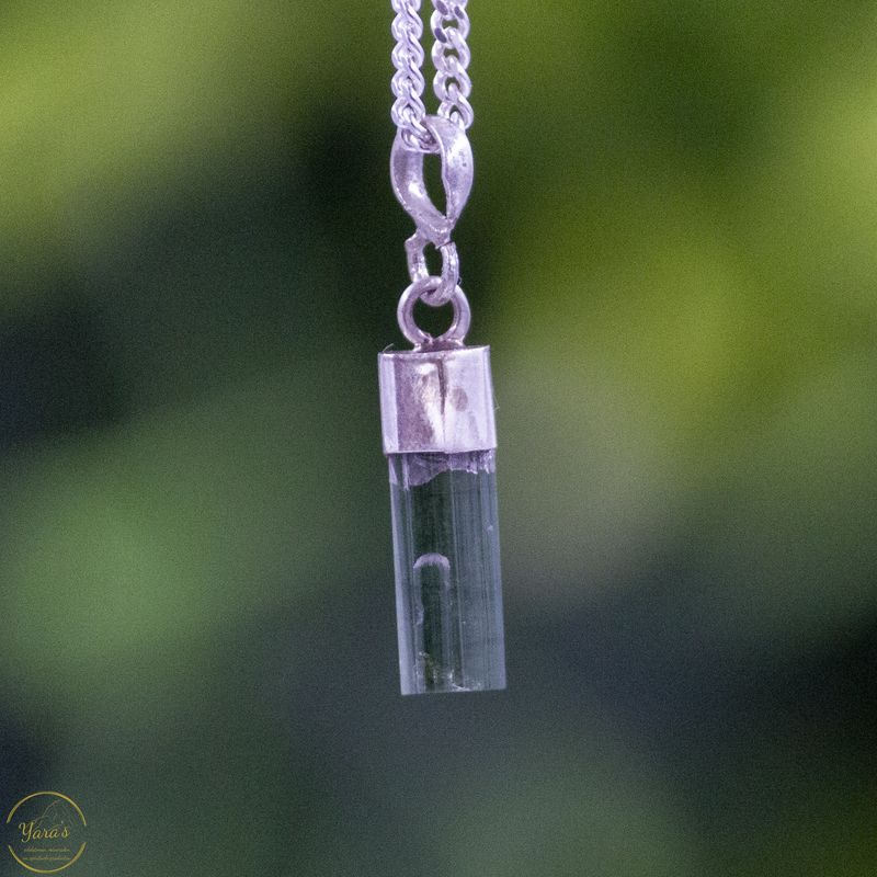 Toermalijn hanger zilver - 0.60  gram