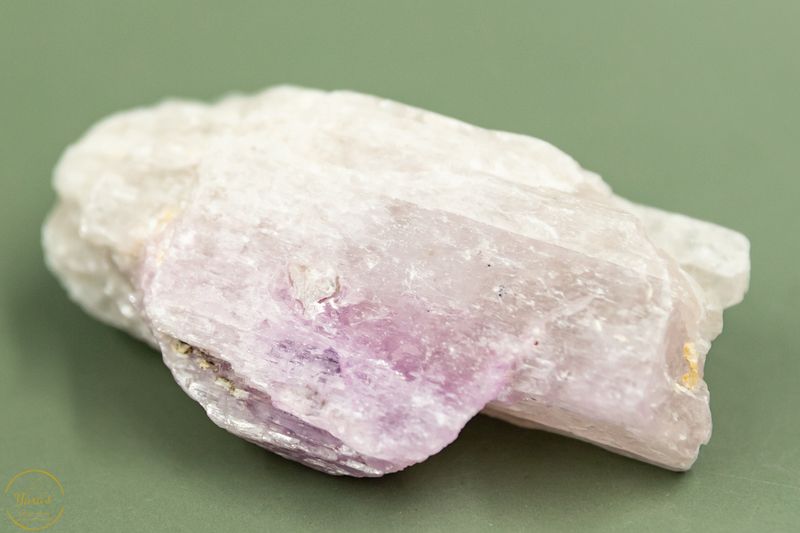 Kunziet ruw - 104 gram