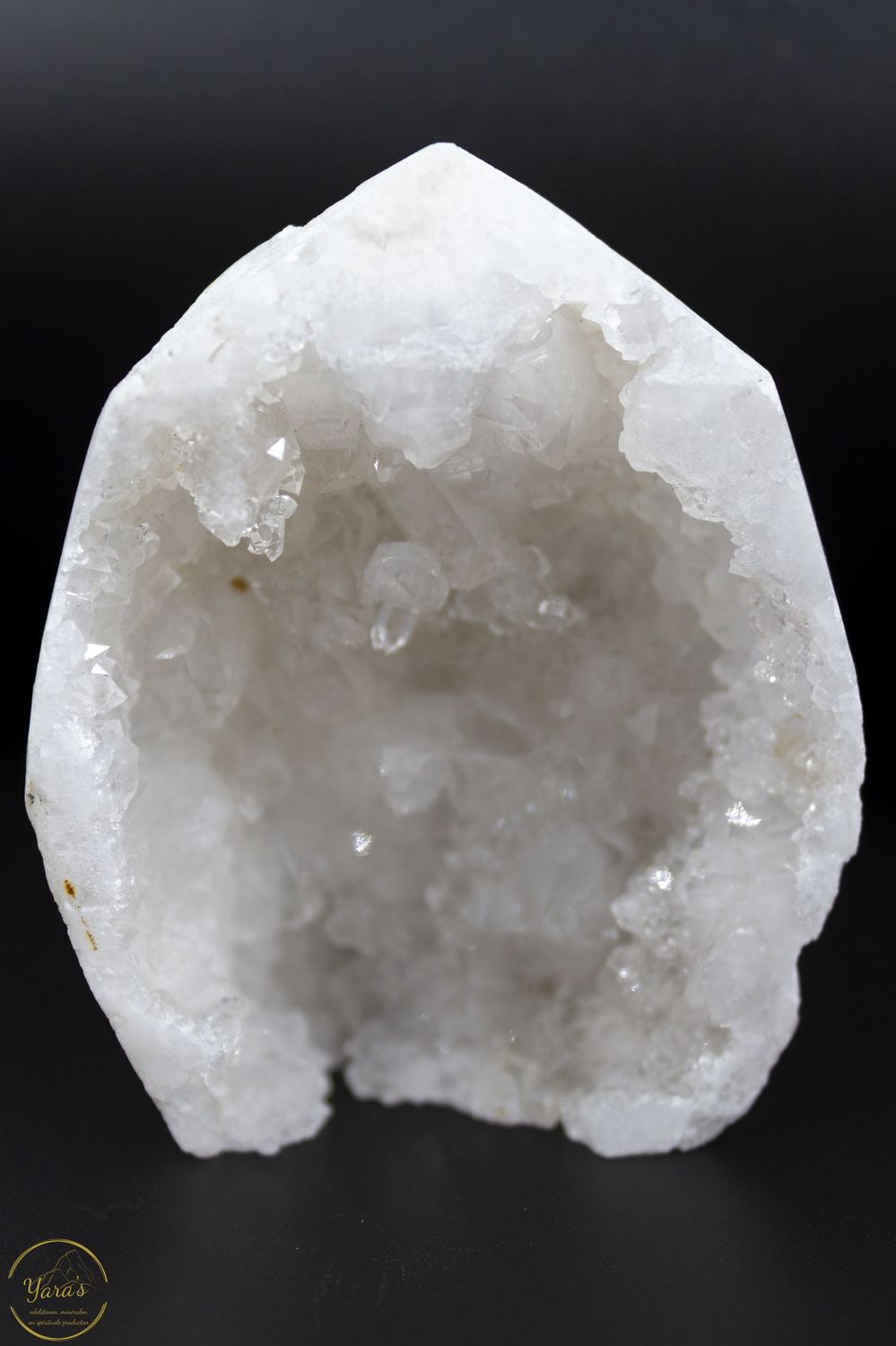 Kwartsgeode toren - 108..