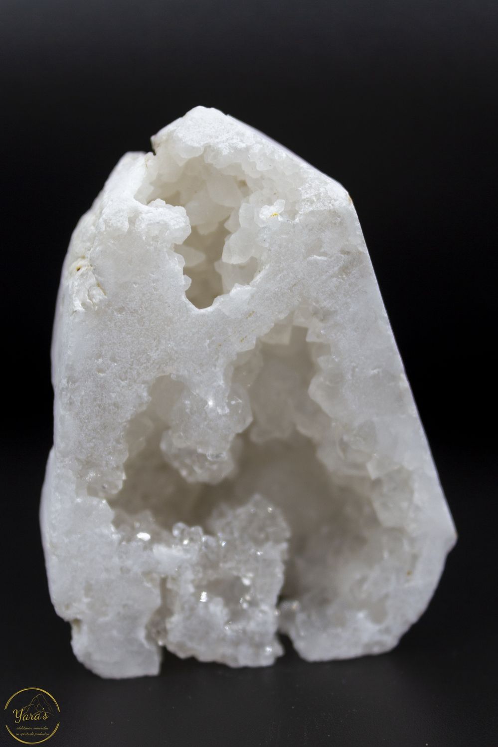 Kwartsgeode toren - 108 gram