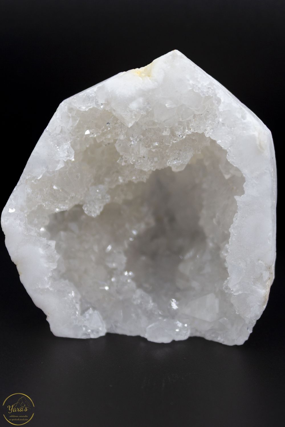 Kwartsgeode toren -98 gram
