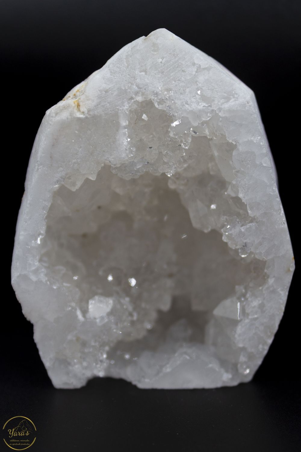 Kwartsgeode toren -143 gram