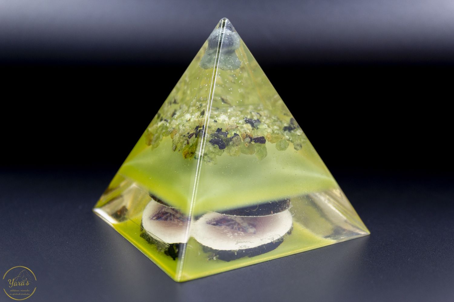 Piramide klein - Epidoot met peridoot