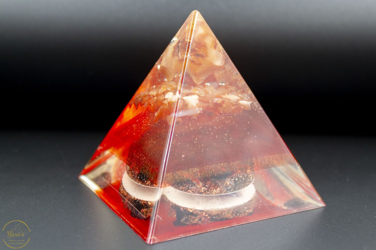 Piramide klein - Vanadiniet&amp;Carneool