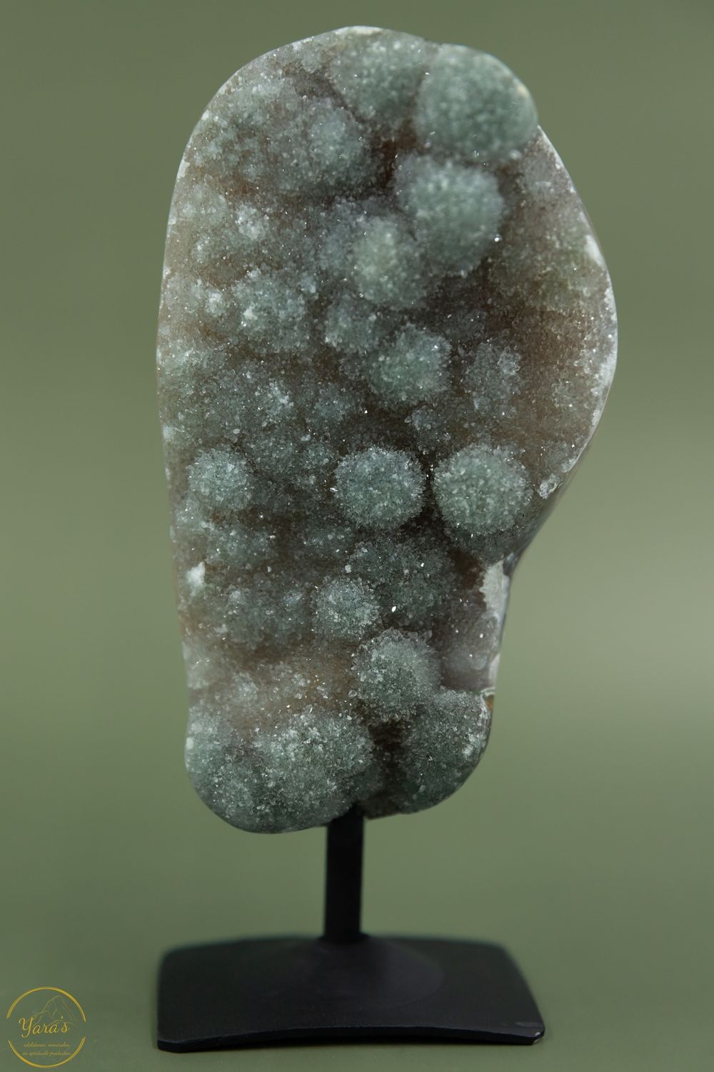 Groene amethist/prasioliet op standaard - 506 gram