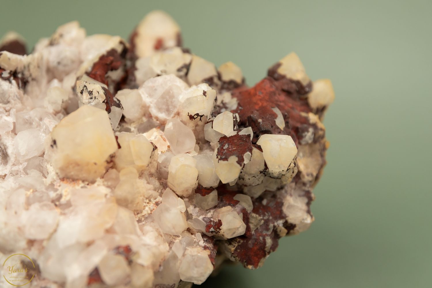 Roze Bergkristal ruw uit  Madagaskar - 2.150kg