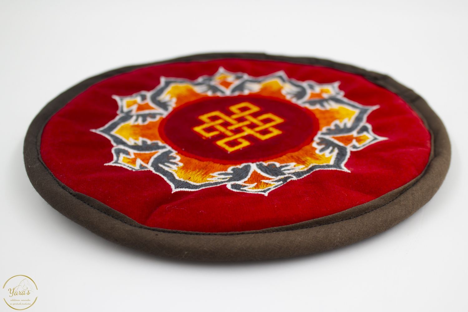 Kussen klankschaal geborduurd mandala 25cm