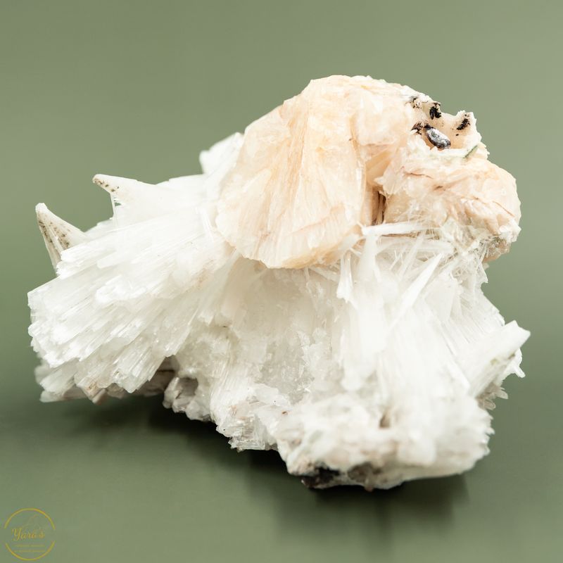 Scoleciet met stilbiet A+ ruw - 1.568 kg - India