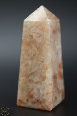 Zonnesteen obelisk - 74  gram