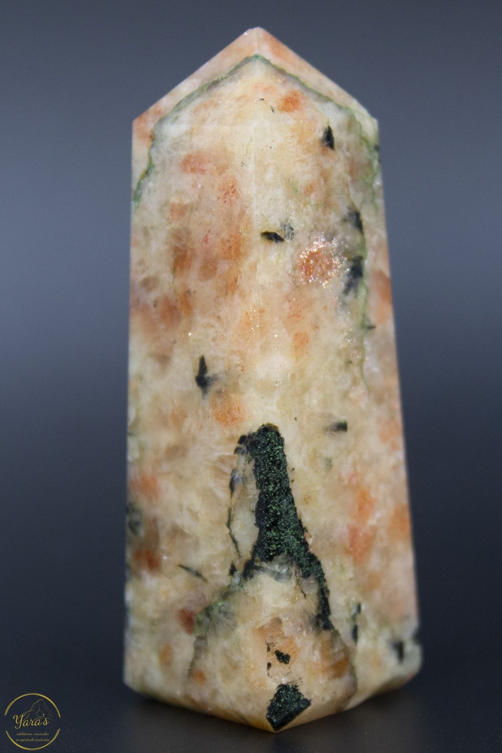 Zonnesteen obelisk  - 56 gram