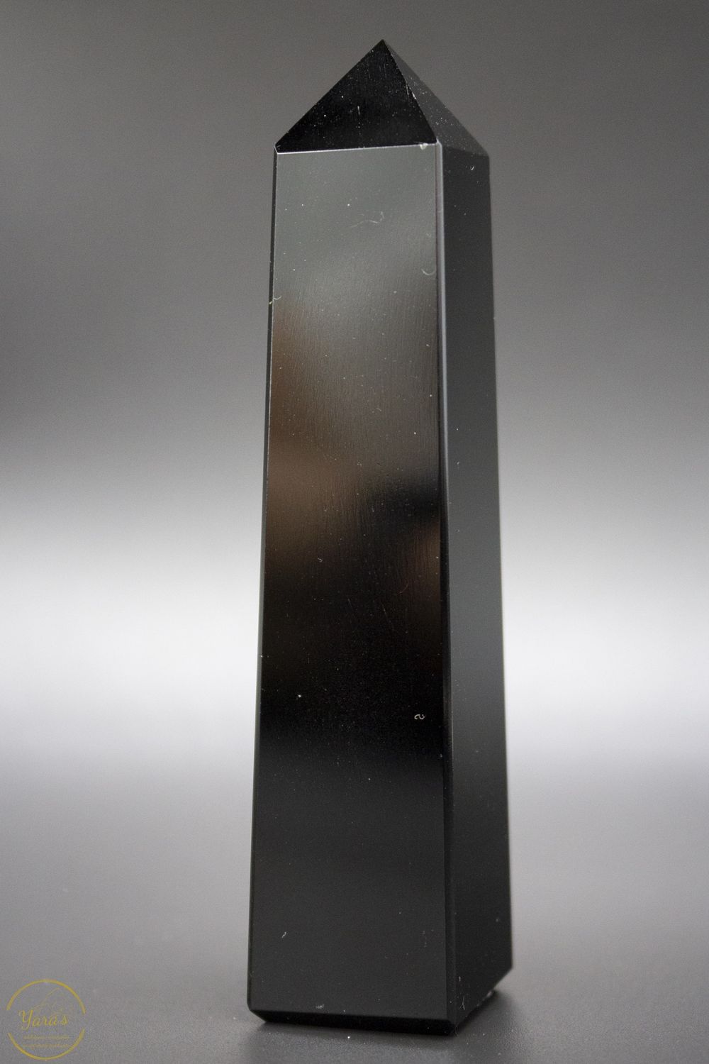 Obsidiaan obelisk  92  gram