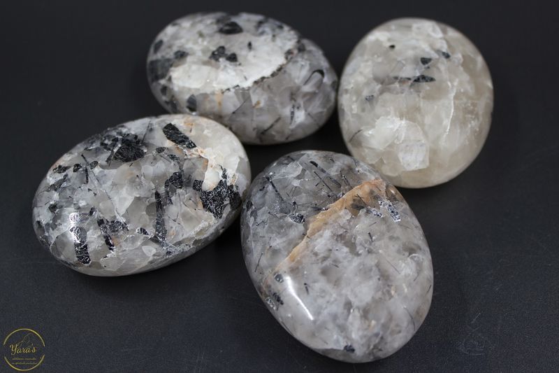 Toermalijn kwarts zeepsteen - ca 6.5cm