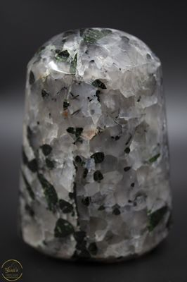 Toermalijn kwarts sculptuur gepolijst - 304 gram