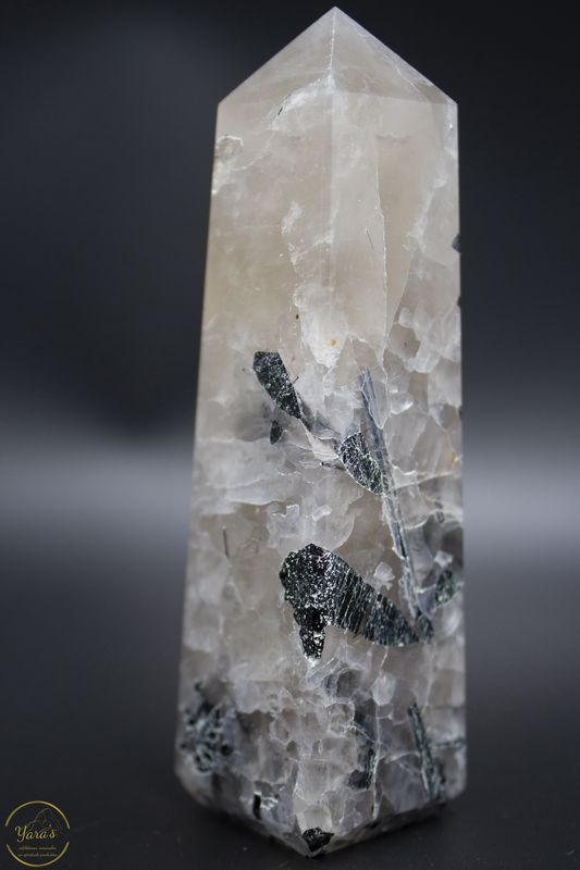Toermalijn kwarts obelisk - 166 gram