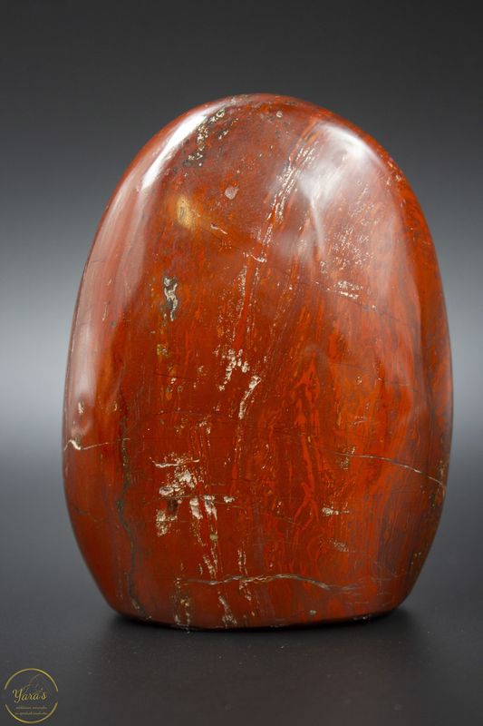 Rode jaspis sculptuur- 430 gram