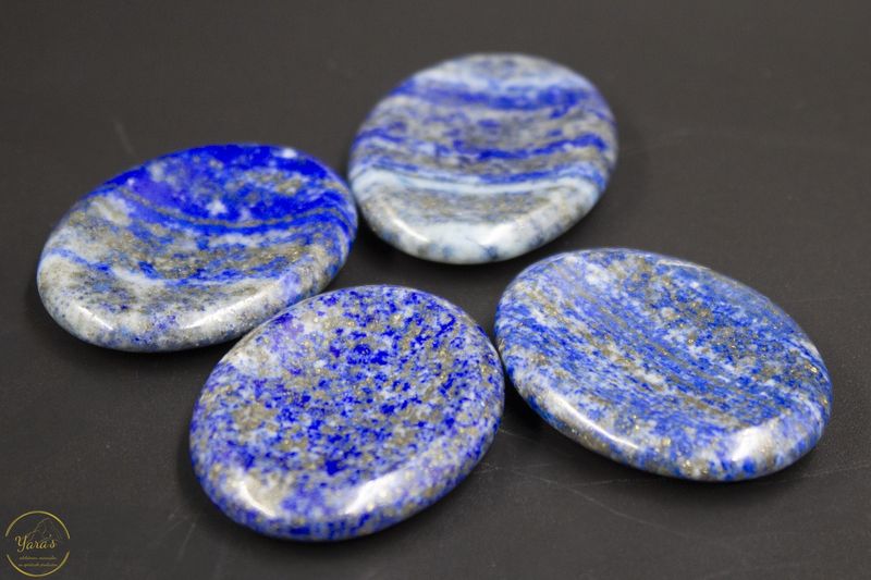 Worry stone Lapis Lazuli