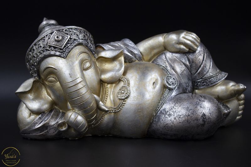 Ganesha liggend