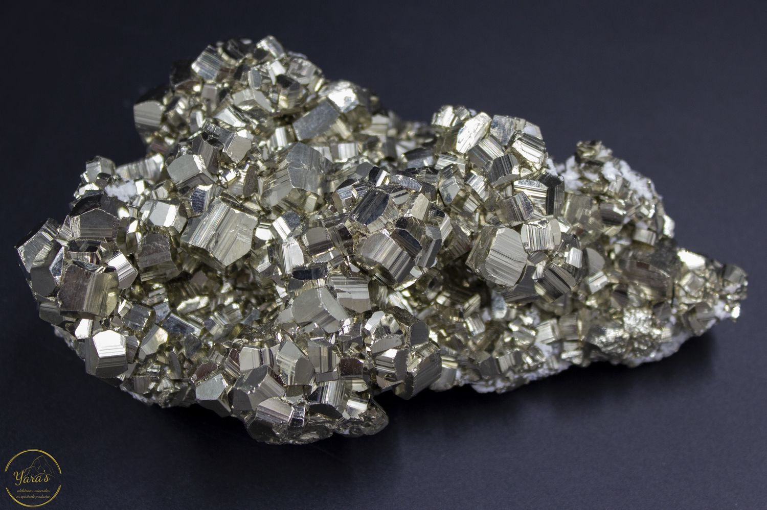 Pyriet ruw A+ uit Peru 680 gram