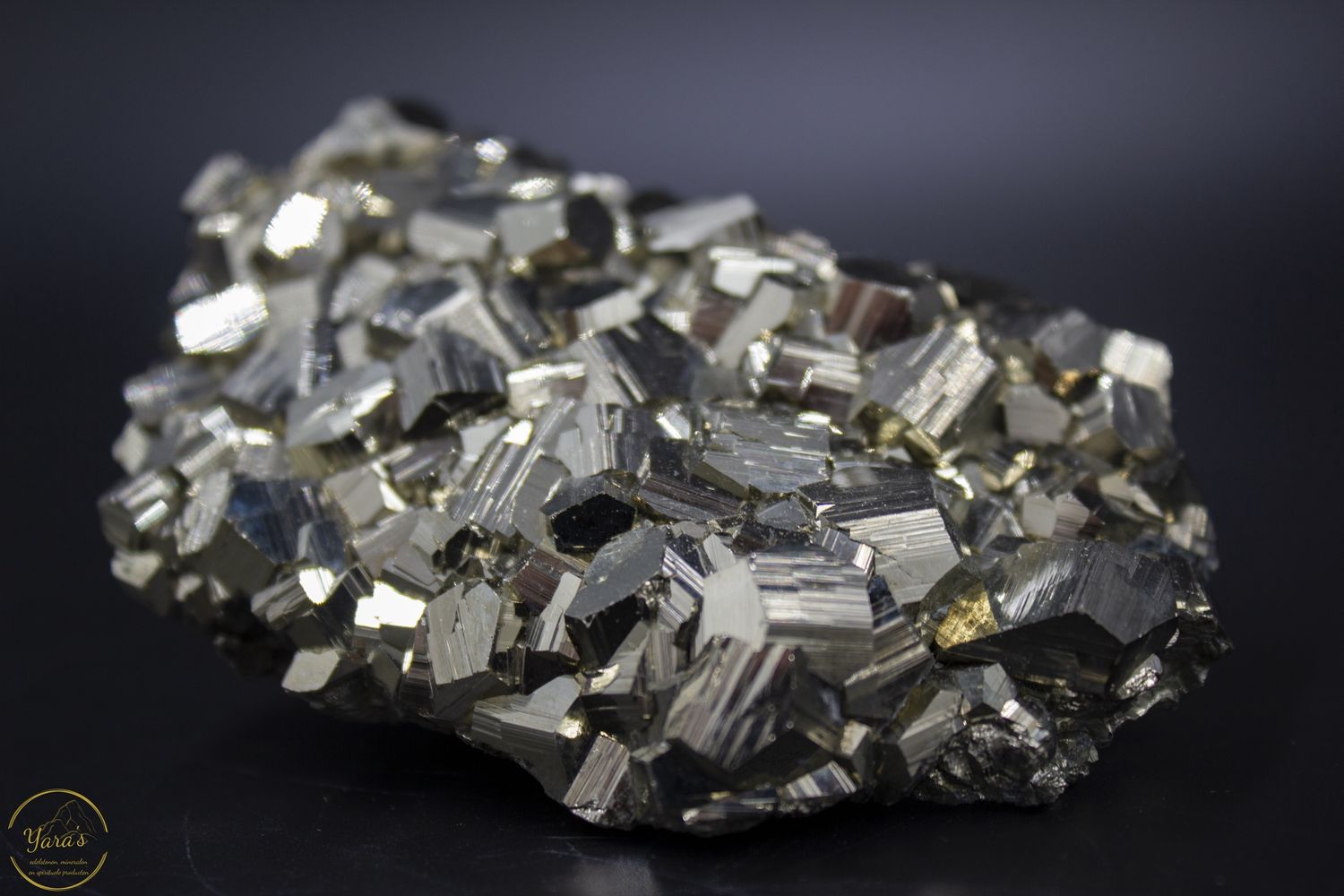 Pyriet ruw A+ uit Peru 390 gram