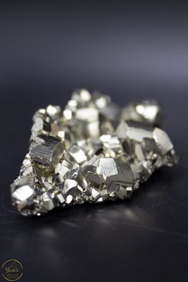Pyriet ruw A+ uit Peru 236 gram