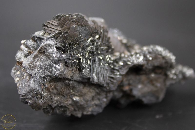 Pyrolusiet ruw 88 gram