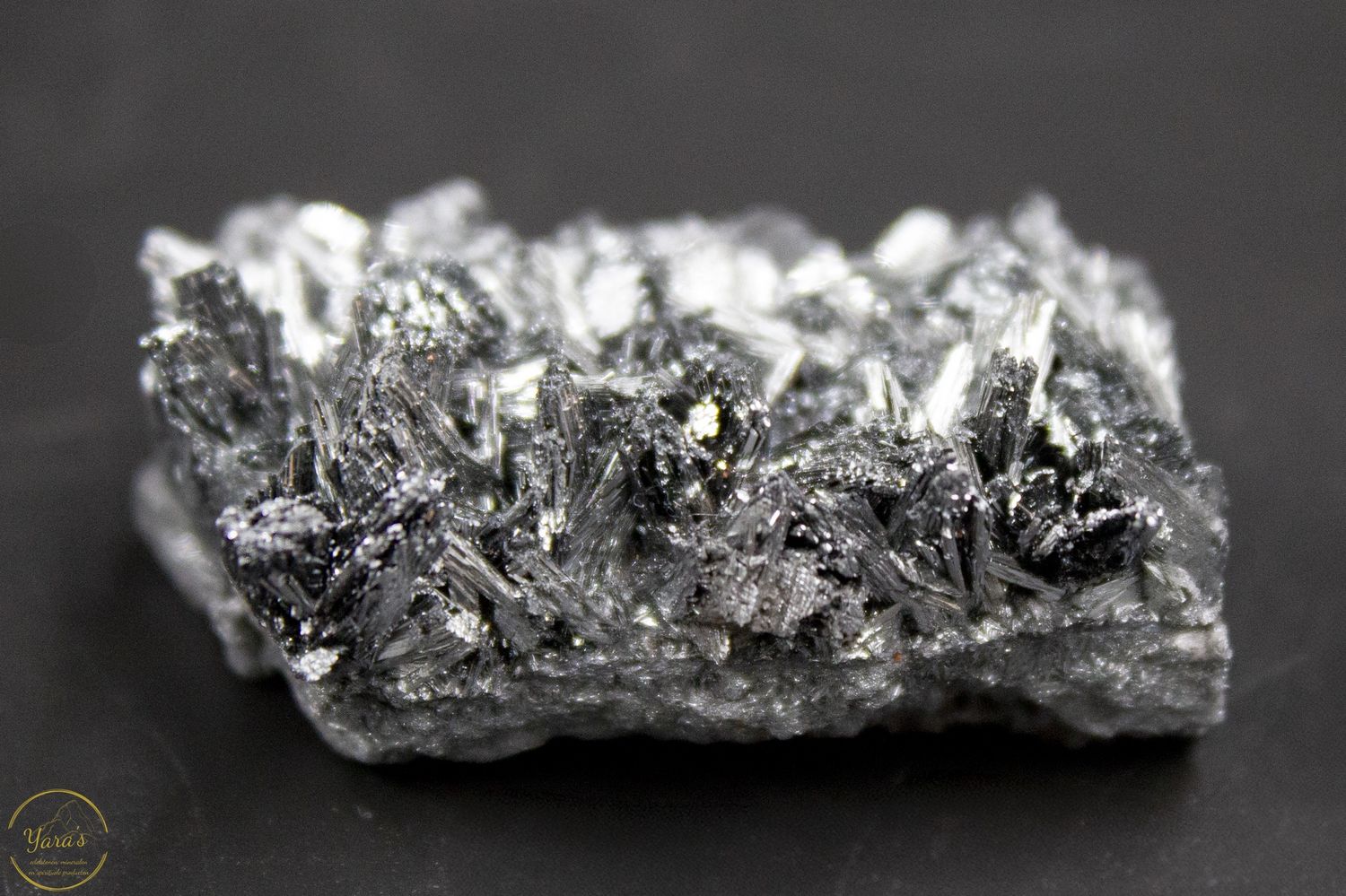 Pyrolusiet ruw 38 gram