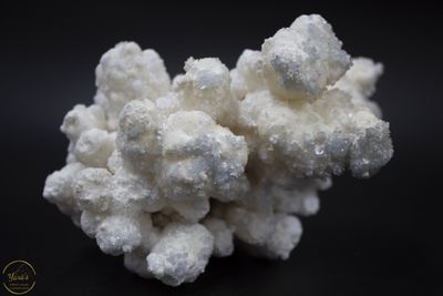 Witte aragoniet - 690 gram