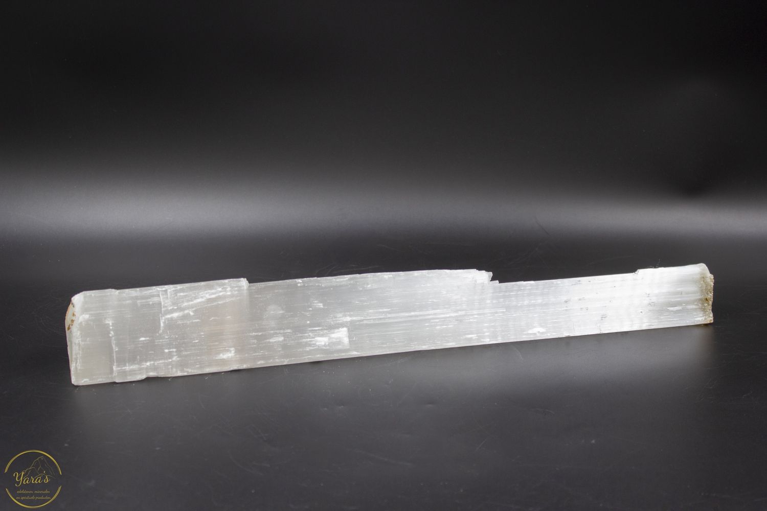 Ruwe seleniet staaf 46 cm lang - 2.06 kg