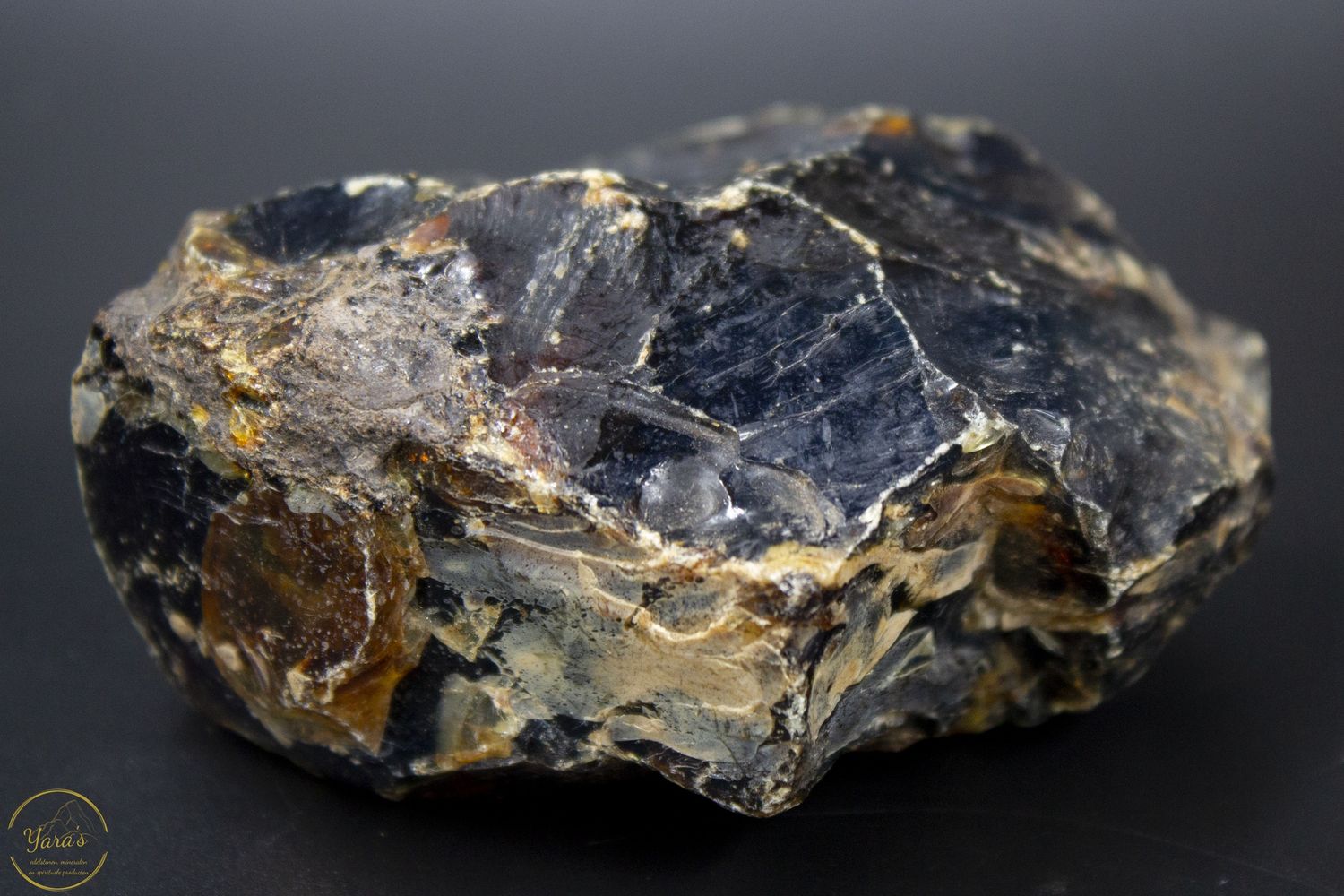 Blauwe Sumatra barnsteen ruw 101 gram