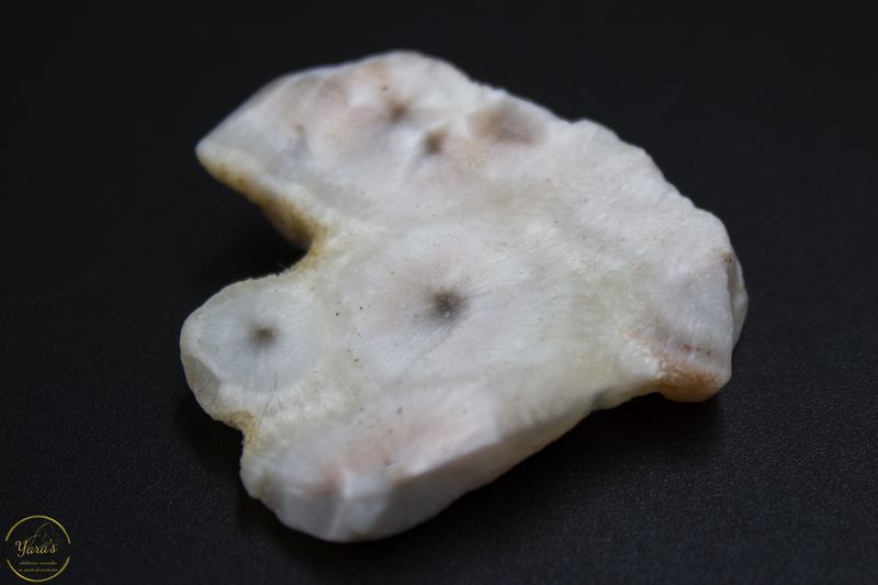 Roze natroliet ruw 12 gram