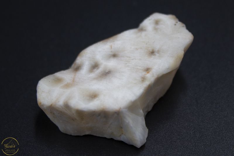 Roze natroliet ruw 24 gram