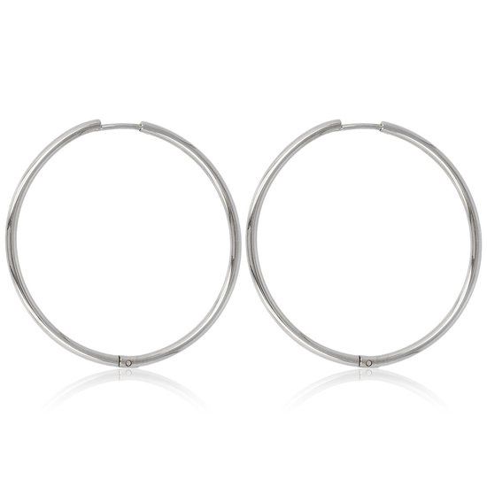 Grote zilveren oorring 60x2 mm