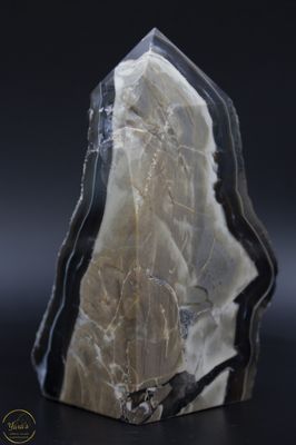 Agaat toren fluorescerend 508 gram