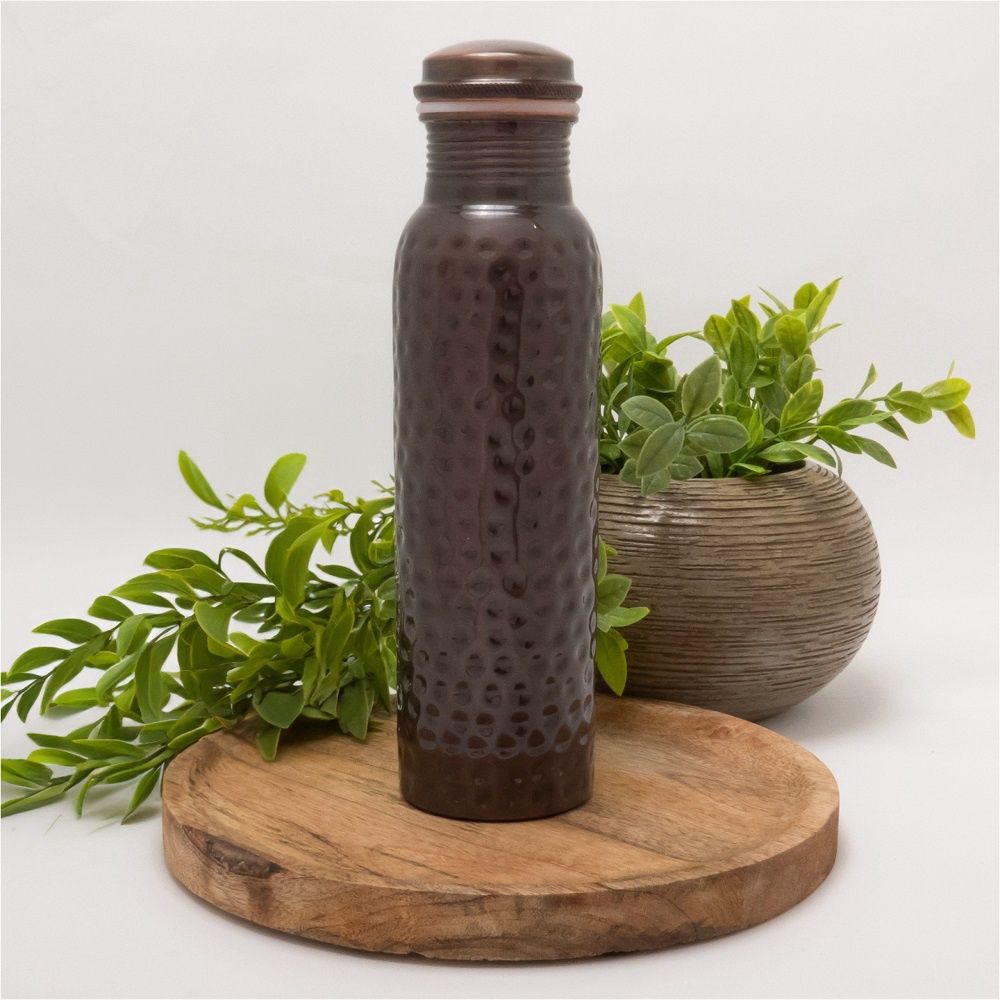 Koperen waterfles gehamerd antique ± 950 ml