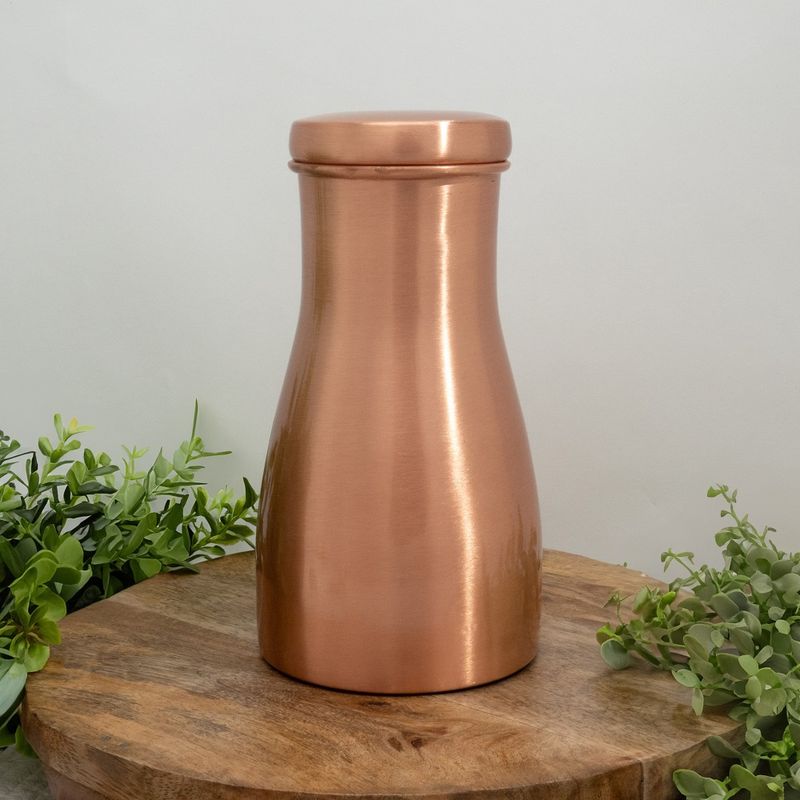 Koperen karaf gepolijst met dop ± 950 ml