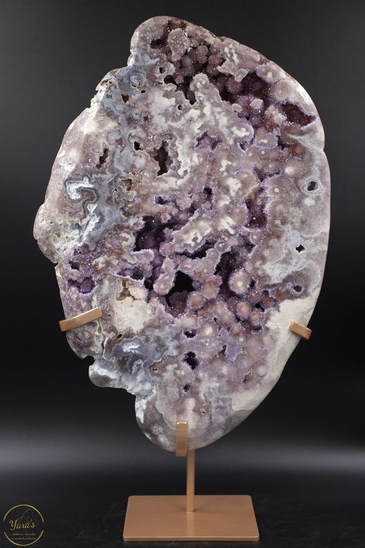 Roze Amethist op standaard 8.780 kg