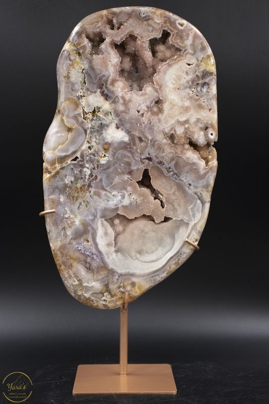 Roze Amethist op standaard 2.644 kg