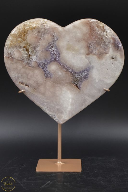 Roze Amethist hart op standaard 1.970 kg