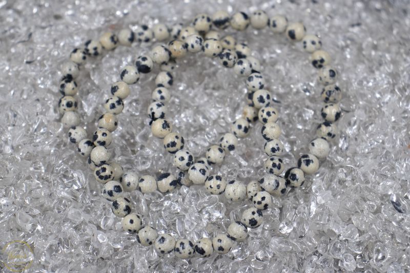 Dalmatiër Jaspis armband 6mm.