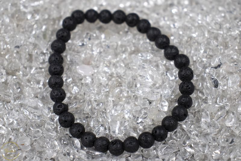 Lavasteen armband 6mm.