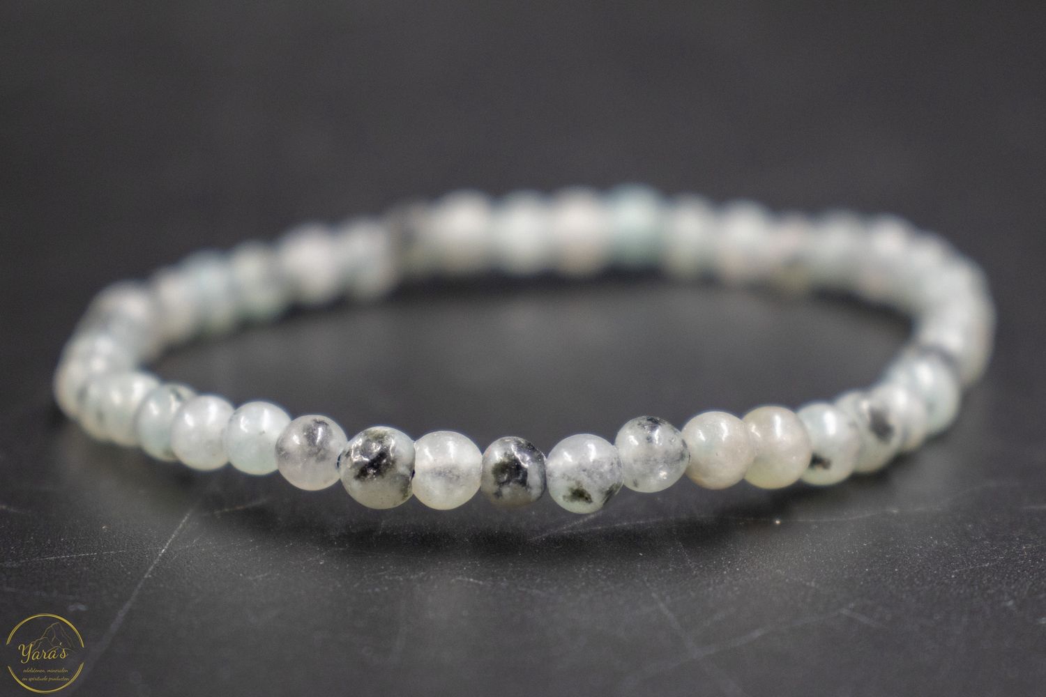 Kiwi Jaspis armband 4mm