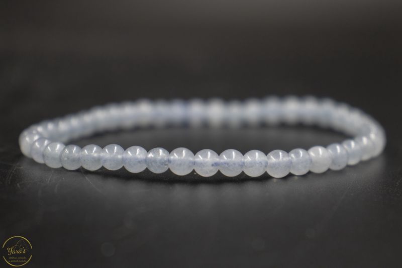 Blauwe Chalcedoon armband 4mm