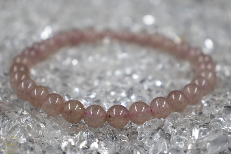 Aardbeienkwarts armband 6mm.