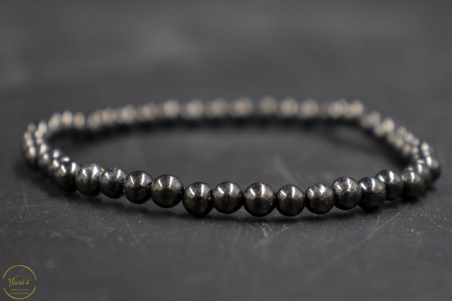 Shungiet armband 4mm