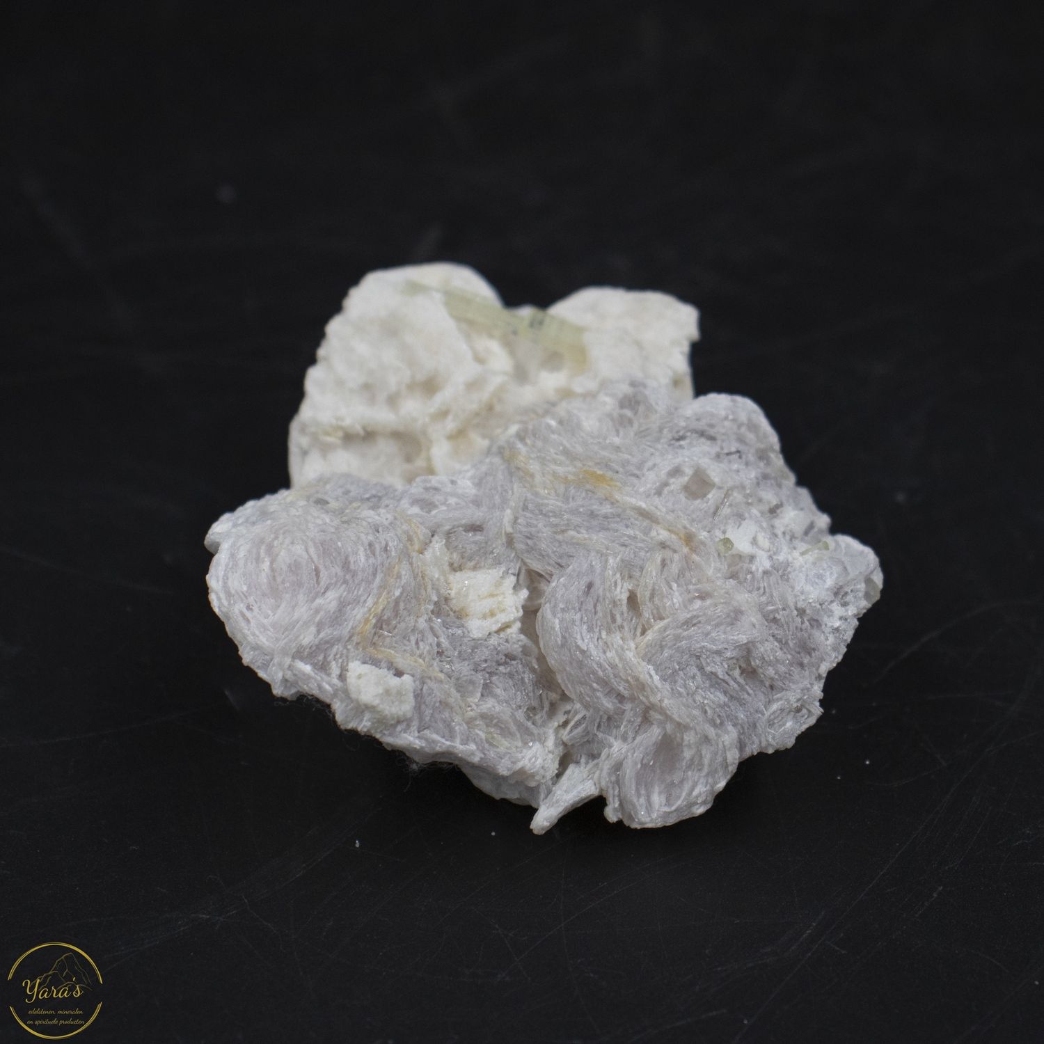 lepidoliet met groene toermalijn - 114 gram