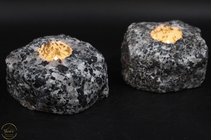 Toermalijnkwarts theelichthouder ruw