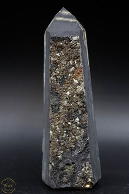 Pyriet op Basalt Toren 404 gram